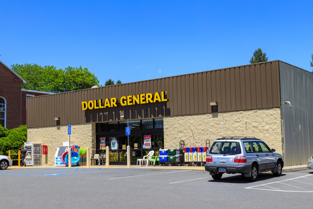 dollar general store